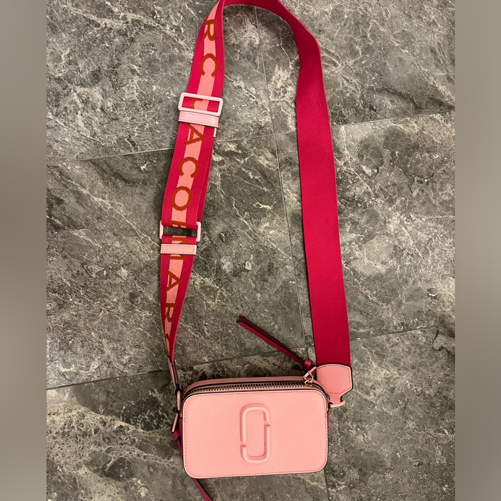 Marc Jacobs Snapshot Pink